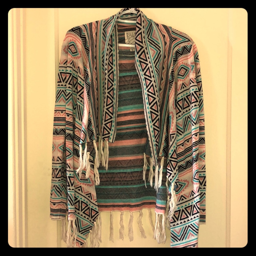 Billabong Aztec pattern shawl long sleeve